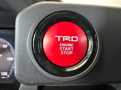 Used 2025 Toyota Tacoma TRD Off-Road w/ TRD Off Road Upgrade Package AWD/4WD image 22