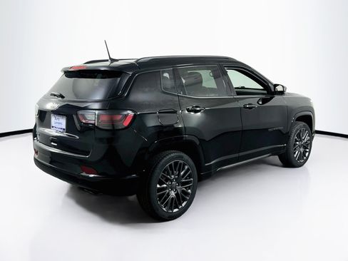 Used 2022 Jeep Compass High Altitude AWD/4WD image 5