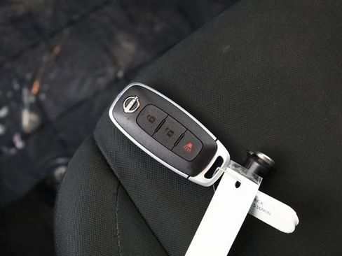 Certified 2024 Nissan Kicks S image 26