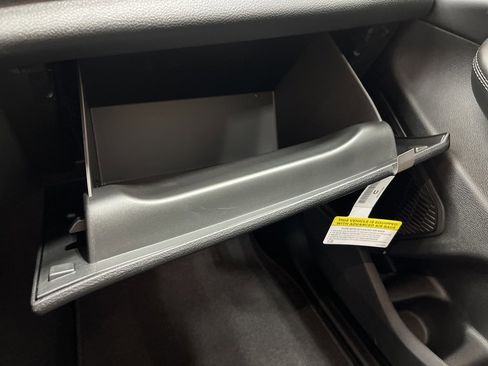 New 2025 Jeep Grand Cherokee Altitude image 21