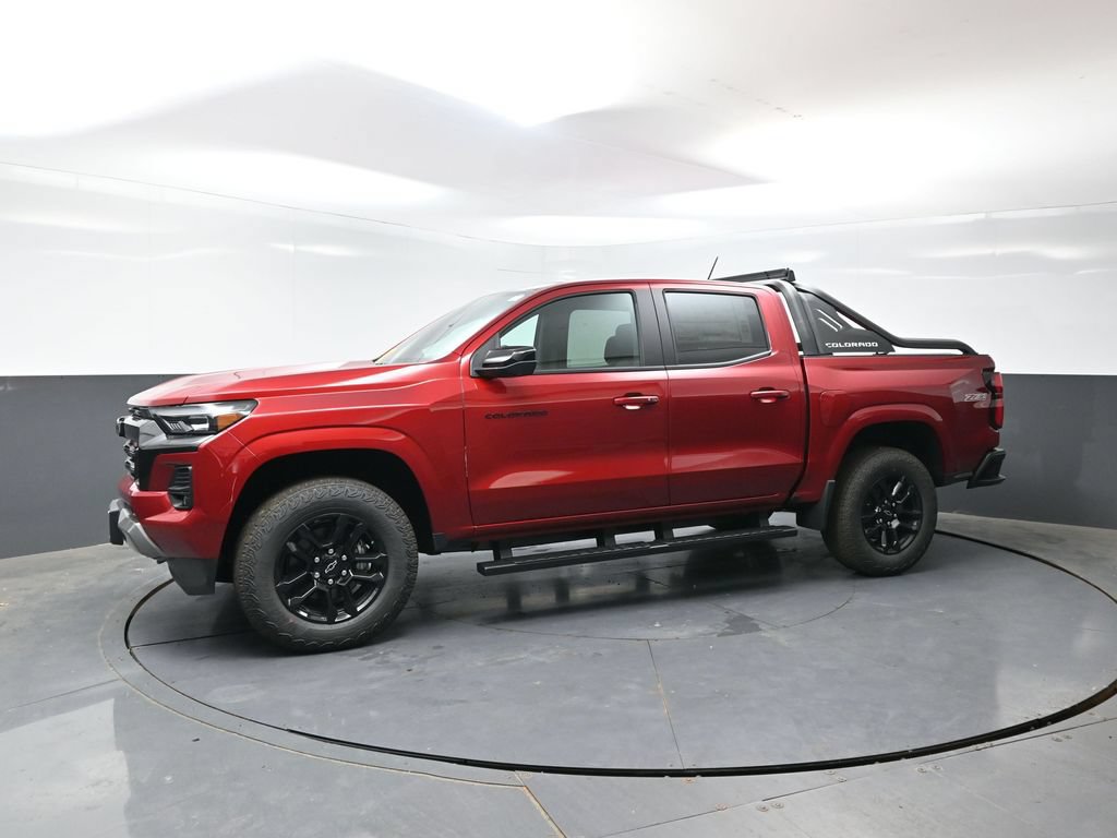 New 2026 Chevrolet Colorado Z71 w/ Midnight Edition AWD/4WD image 6