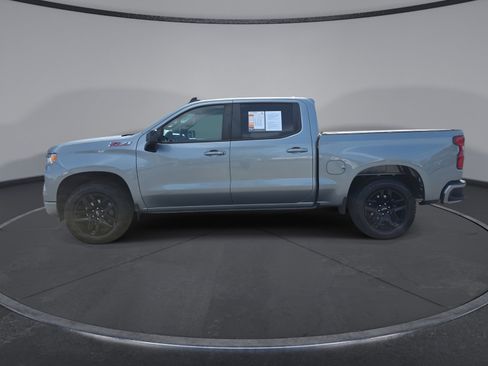 Used 2023 Chevrolet Silverado 1500 RST w/ Z71 Off-Road Package AWD/4WD image 10