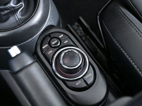 Certified 2024 MINI Cooper S FWD image 23