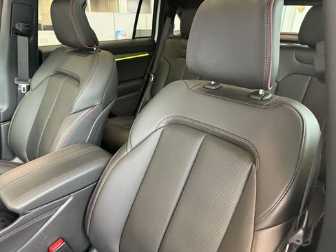 New 2025 Jeep Wagoneer S Launch Edition image 31