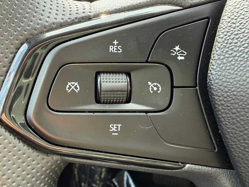Used 2026 Chevrolet Trax LS FWD image 16