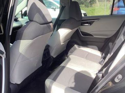 Used 2024 Toyota RAV4 XLE w/ Convenience Package FWD image 11