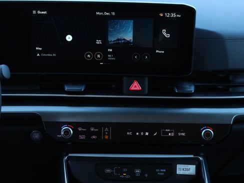 New 2026 Kia Carnival SX Prestige FWD image 9