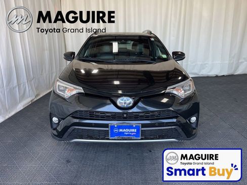 Used 2018 Toyota RAV4 SE w/ Advanced Technology Package AWD/4WD image 37