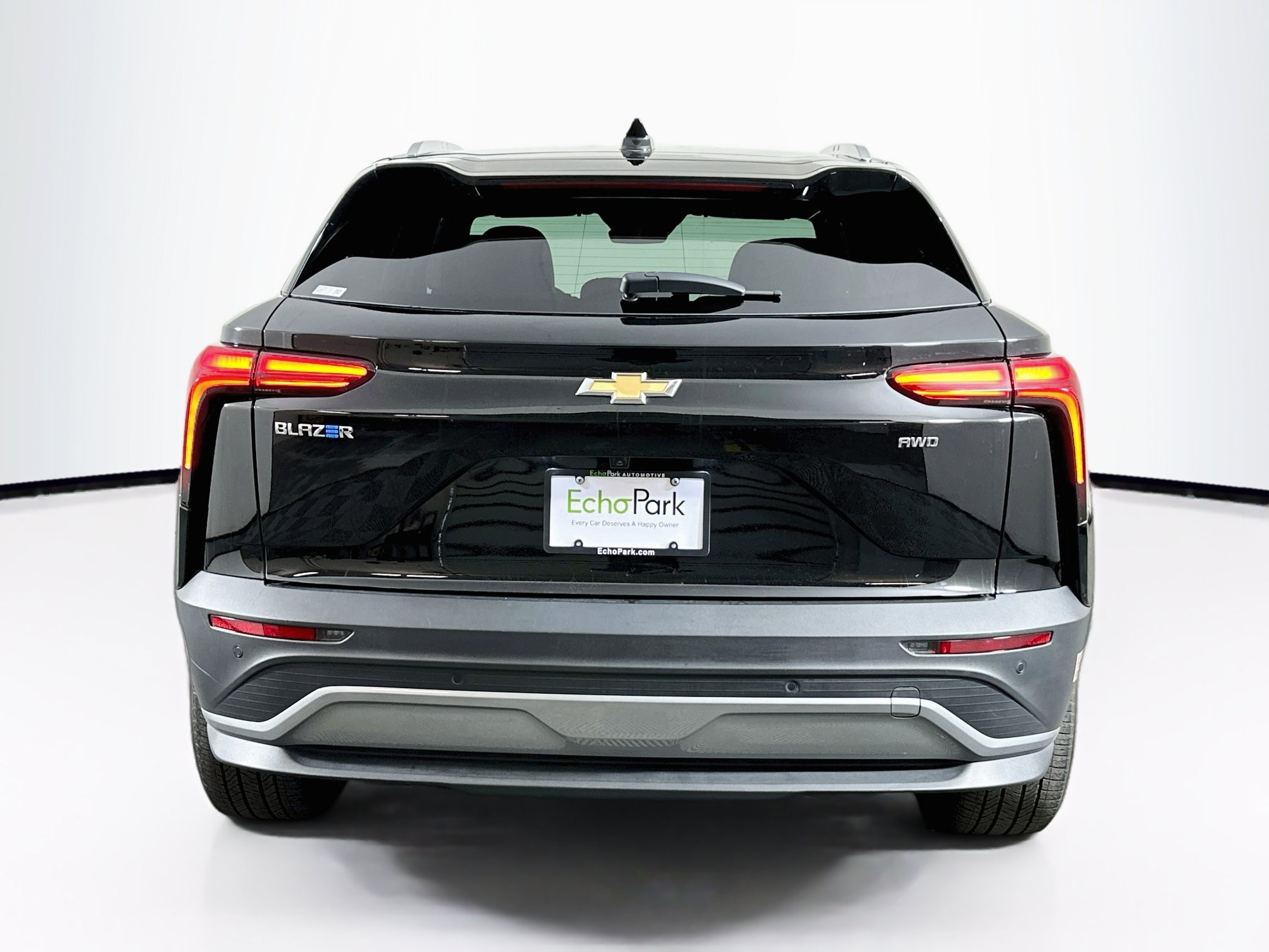 Used 2024 Chevrolet Blazer EV LT AWD/4WD image 7