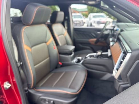 New 2026 GMC Canyon AT4 w/ Technology Plus Package AWD/4WD image 11