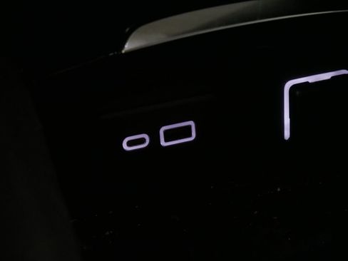 Used 2021 Buick Envision Preferred image 26