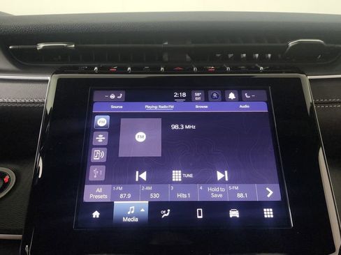 New 2025 Jeep Grand Cherokee Laredo w/ Luxury Tech Group I image 20