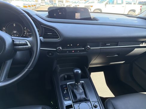 Used 2022 MAZDA CX-30 AWD 2.5 S w/ Select Package image 28