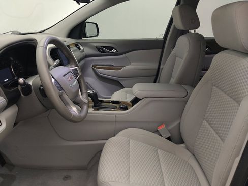 Used 2018 GMC Acadia SLE w/ Driver Alert Package I FWD image 17