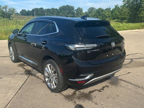 Used 2023 Buick Envision Avenir AWD/4WD image 3