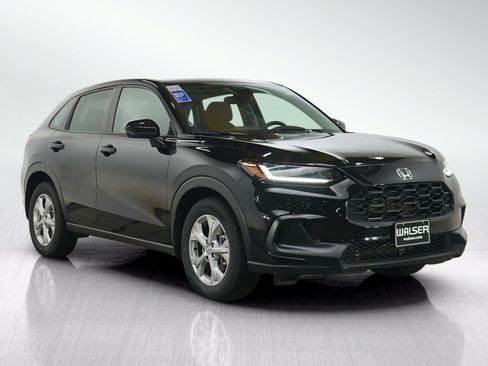 Used 2025 Honda HR-V LX image 7