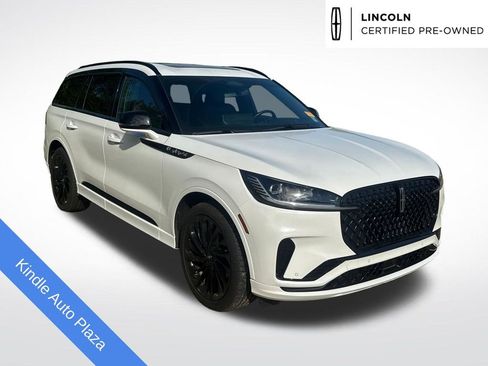 Used 2025 Lincoln Aviator Reserve w/ Equipment Group 201A AWD/4WD image 1
