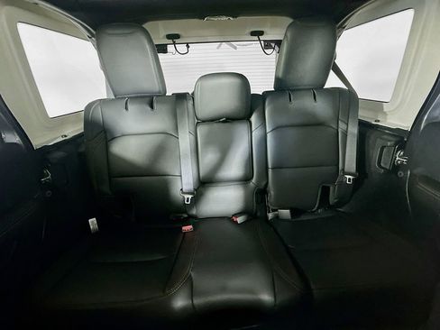 New 2025 Jeep Wrangler Sahara w/ Technology Group image 10