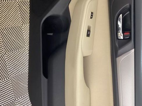 Used 2019 Subaru Outback 2.5i Premium image 20