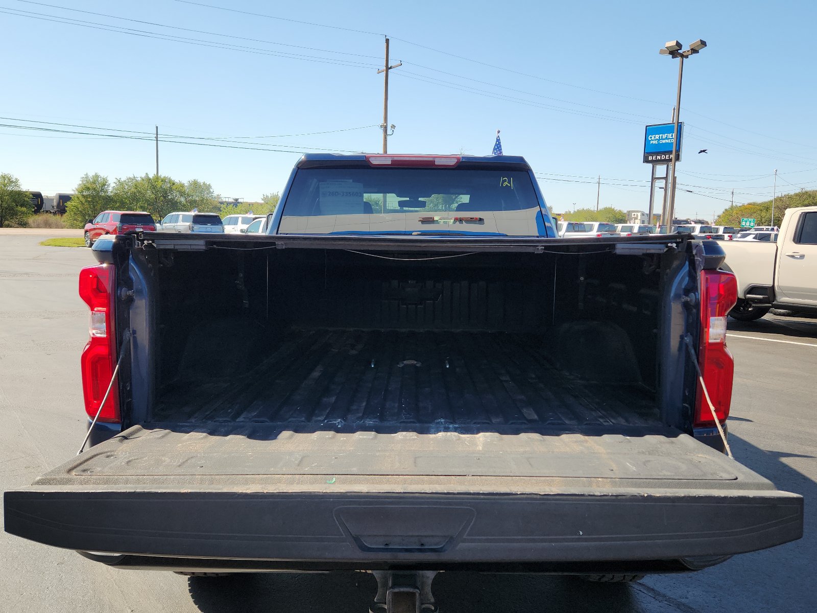 Used 2021 Chevrolet Silverado 2500 Custom w/ Custom Value Package AWD/4WD image 10