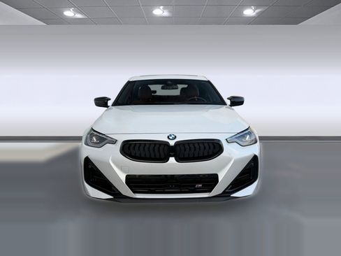 Used 2025 BMW M240i Coupe image 5