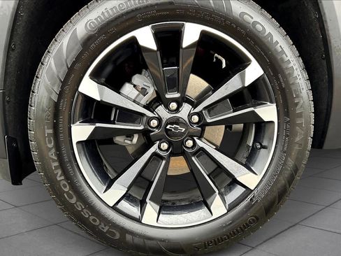 Used 2025 Chevrolet Equinox RS image 10