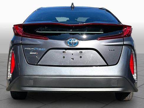 Used 2022 Toyota Prius Prime XLE FWD image 5