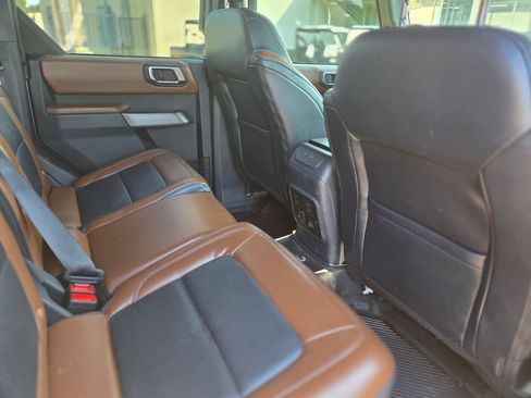 Used 2022 Ford Bronco Outer Banks AWD/4WD image 11