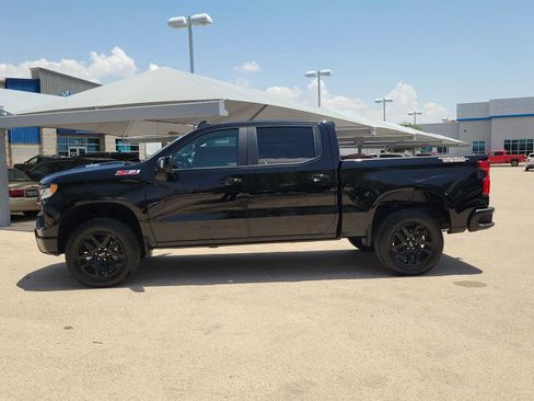 Used 2026 Chevrolet Silverado 1500 LT Trail Boss w/ Safety Package AWD/4WD image 5
