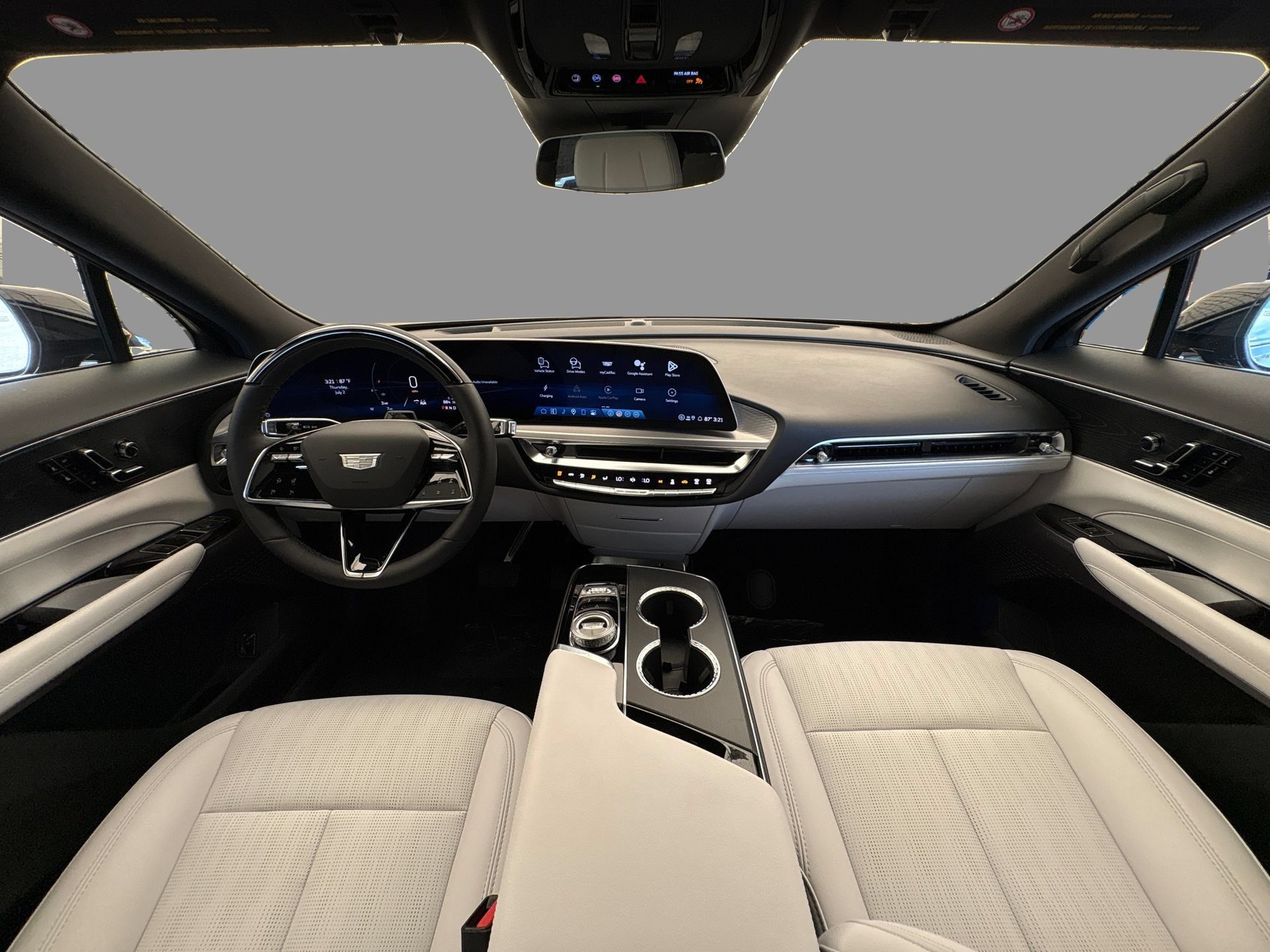 New 2026 Cadillac Lyriq Luxury RWD image 21