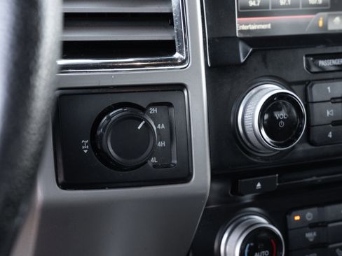 Used 2015 Ford F150 Lariat w/ Equipment Group 502A Luxury image 14