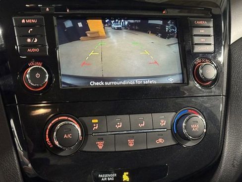 Used 2022 Nissan Rogue Sport S image 24