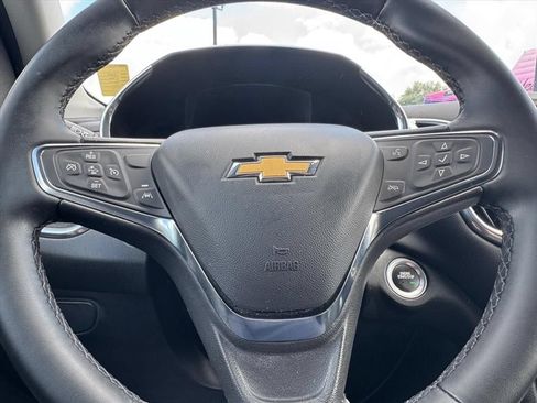 Used 2023 Chevrolet Equinox LT FWD image 18