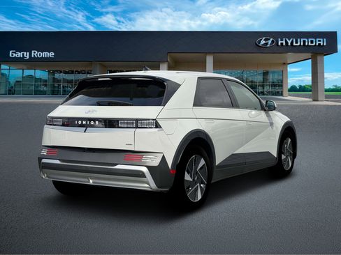 New 2026 Hyundai Ioniq 5 SE AWD/4WD image 7