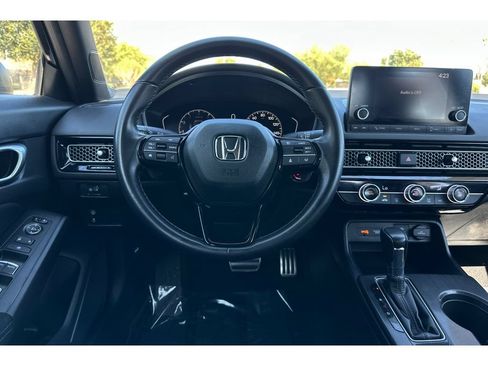 Used 2023 Honda Civic Sport image 16