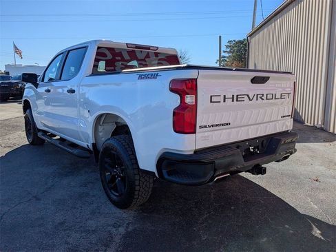 Used 2020 Chevrolet Silverado 1500 Custom Trail Boss w/ Custom Convenience Package image 5