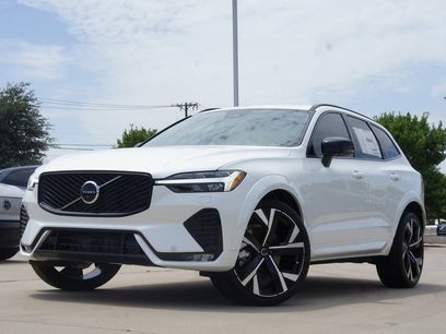 New 2026 Volvo XC60 B5 Ultra w/ Protection Package Premier