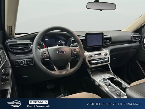 Used 2023 Ford Explorer 4WD image 16