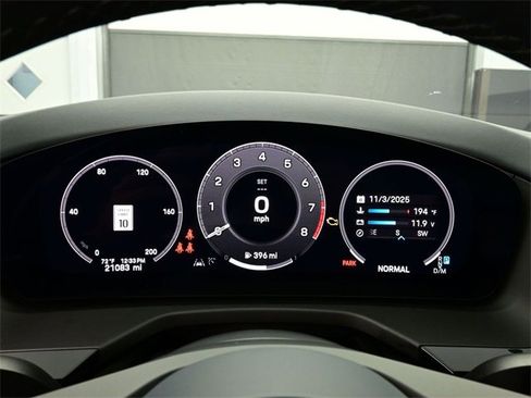 Used 2024 Porsche Panamera 4 image 9