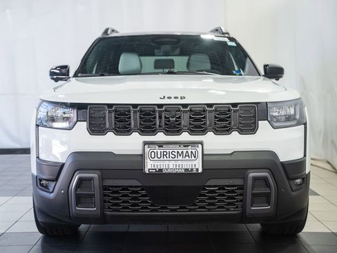 New 2026 Jeep Cherokee Overland w/ Trailer Tow Group AWD/4WD image 2
