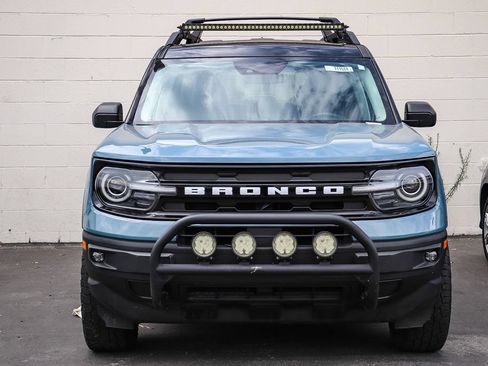 Used 2023 Ford Bronco Sport Outer Banks w/ Tech Package AWD/4WD image 2