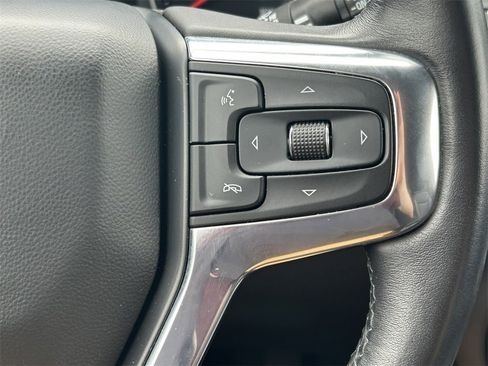 Used 2022 Chevrolet Blazer LT w/ Sound & Technology Package image 40