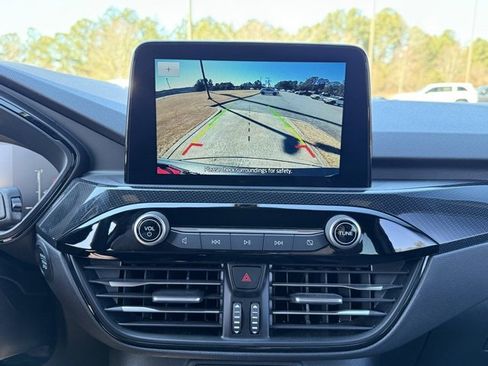 Used 2025 Ford Escape ST-Line image 19