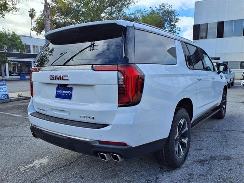 New 2026 GMC Yukon XL AT4 image 8