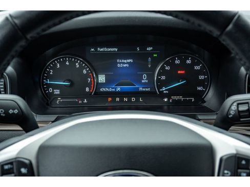 Used 2024 Ford Explorer Limited image 21