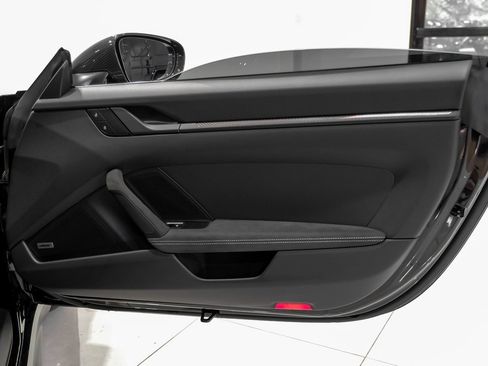 Used 2022 Porsche 911 GT3 image 40