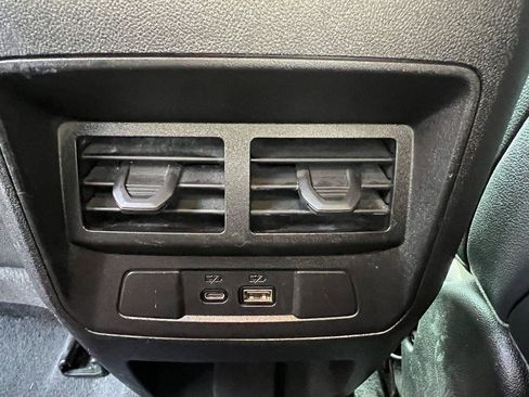 Used 2024 Chevrolet Colorado ZR2 w/ ZR2 Convenience Package III image 51