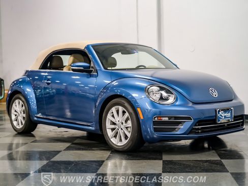 Used 2019 Volkswagen Beetle 2.0T Final Edition SEL image 15