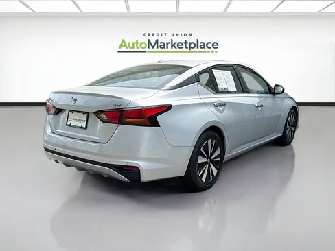 Used 2022 Nissan Altima 2.5 SV image 6