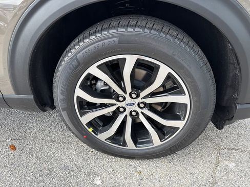 New 2026 Ford Explorer ST-Line image 11